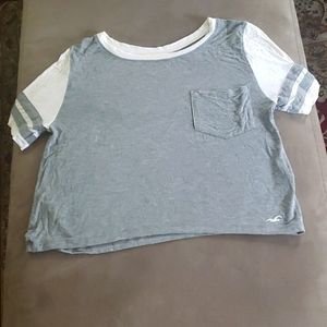 Hollister T shiry Gray